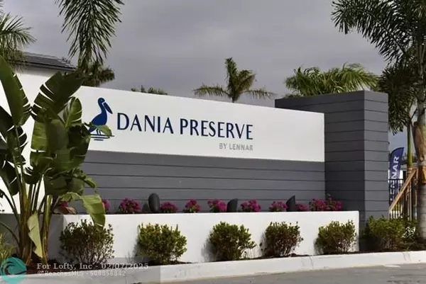 Dania Beach, FL 33312,4949 Peacock Way  #5838