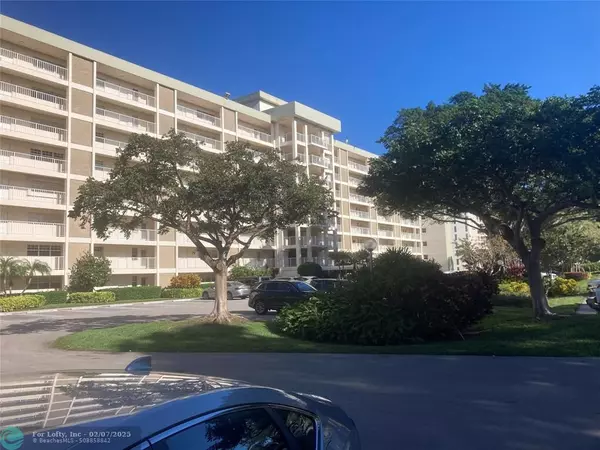 3080 N Course Dr  #209, Pompano Beach, FL 33069