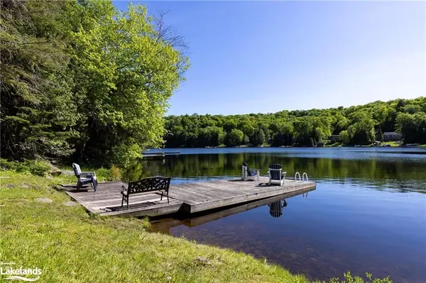 Lake Of Bays, ON P0B 1A0,1305 Bellwood Acres RD