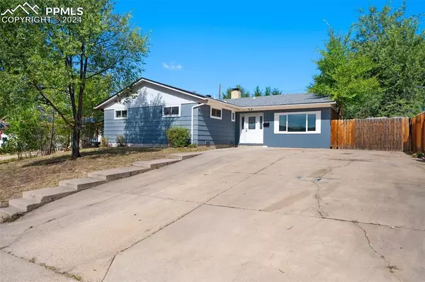 Colorado Springs, CO 80911,812 Maple DR