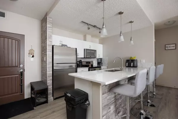 Fort Mcmurray, AB t9k0j7,136B Sandpiper RD #412