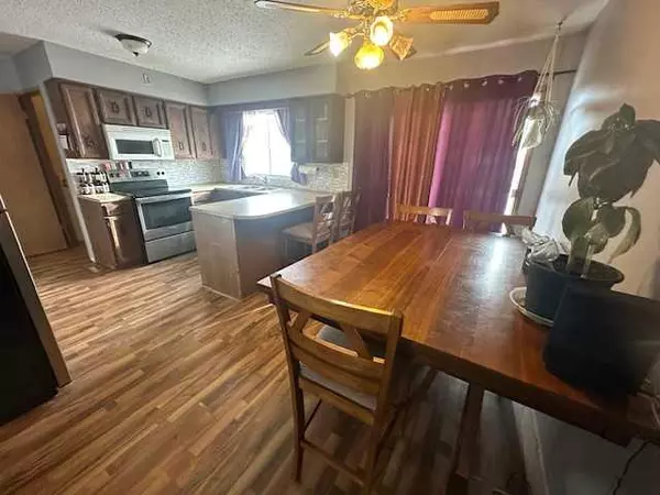 Whitecourt, AB T7S 1B4,4735 57 AVE