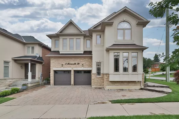 3 Pavarotti ST, Richmond Hill, ON L4E 0R5