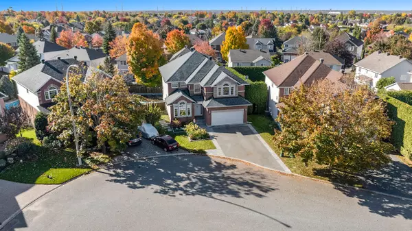 Kanata, ON K2M 2V5,4 Wheatley CT