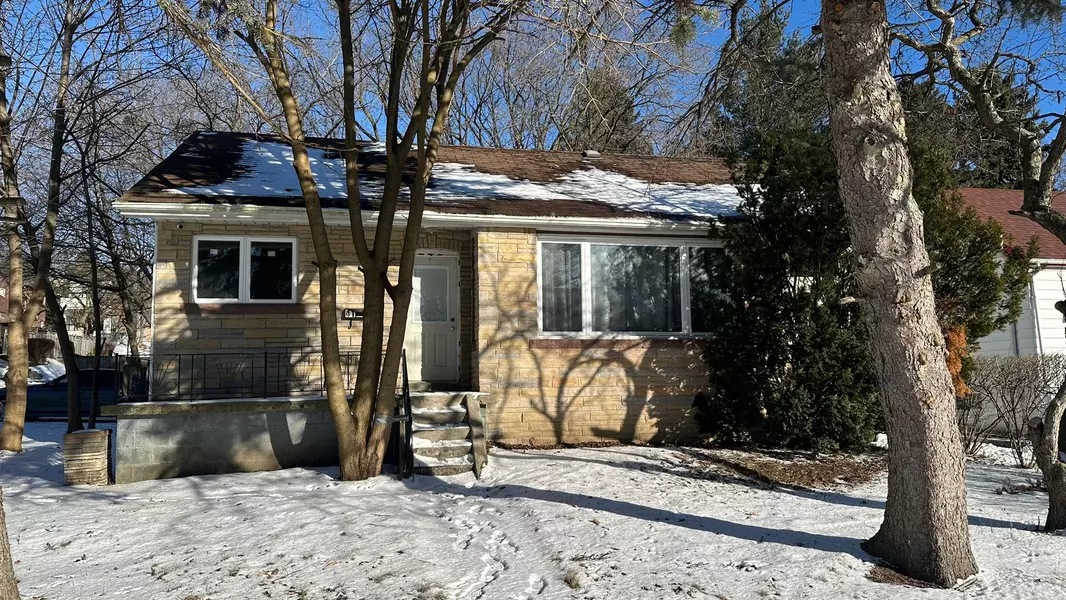 41 Maybourne (basement) AVE, Toronto E04, ON M1L 2V7