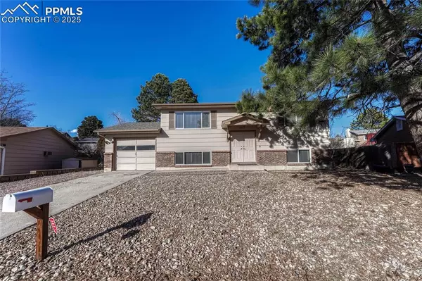 Colorado Springs, CO 80918,5165 Crestwood DR