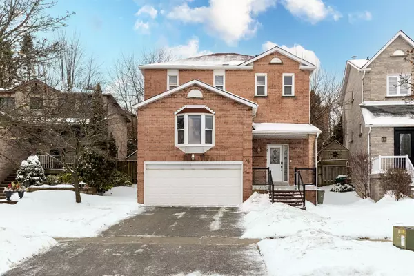 36 Gardiner DR, Ajax, ON L1S 5Y3