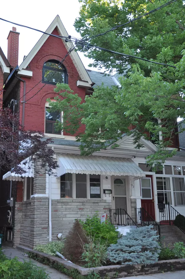 92 Caroline AVE #1, Toronto E01, ON M4M 2X7