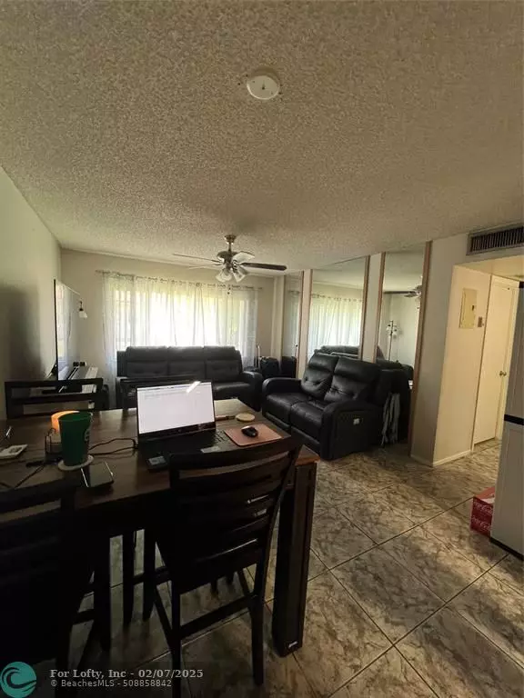 Coral Springs, FL 33065,3270 Coral Ridge Dr  #3270