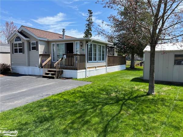 3 WHITE PINES TRL, Wasaga Beach, ON L9Z 1X7