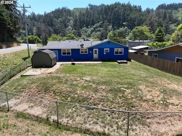 Gold Beach, OR 97444,28218 MATEER RD