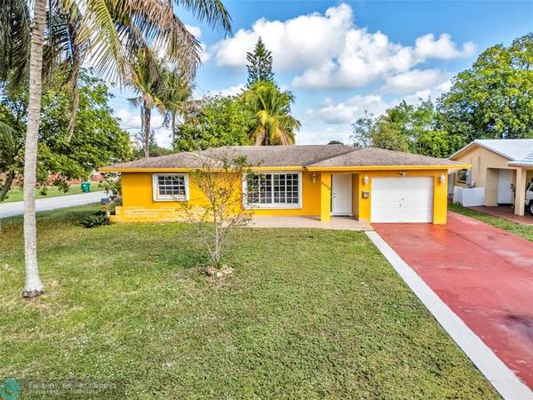 6008 NW 70th Ave, Tamarac, FL 33321