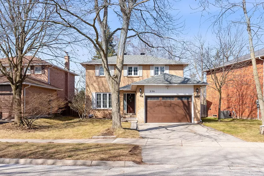 220 Riverview ST, Oakville, ON L6L 5W3