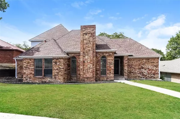 3529 Briarcliff Court N, Irving, TX 75062