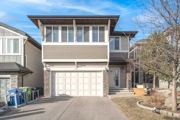 11 Evansview RD NW, Calgary, AB T3P 0J4