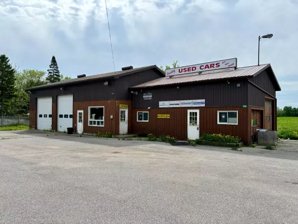 Kawartha Lakes, ON K0M 2M0,894 Highway 7 N/A