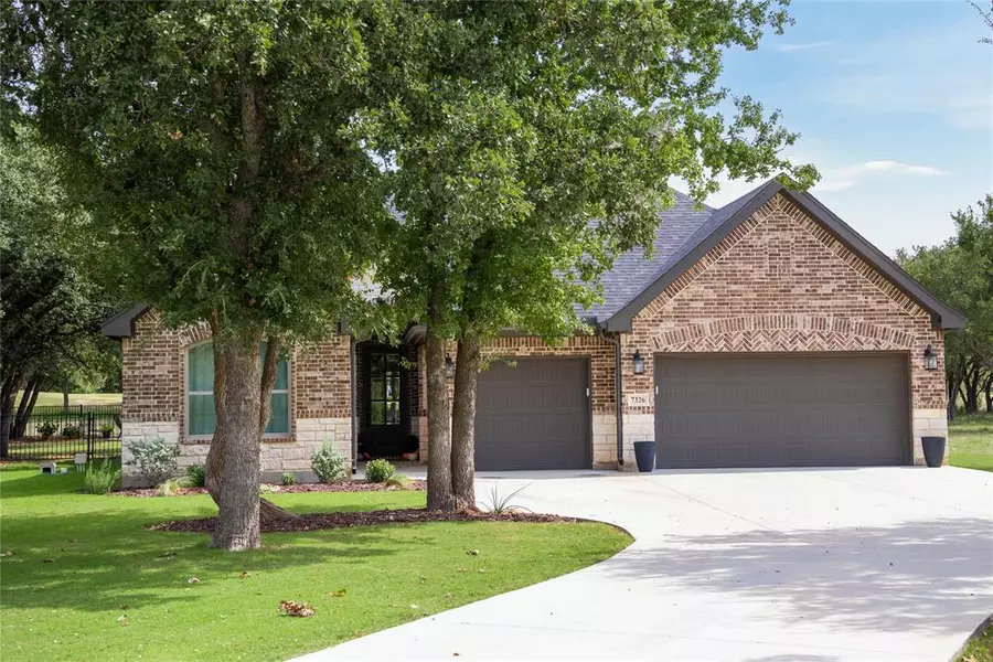 7326 Feather Bay Boulevard, Brownwood, TX 76801