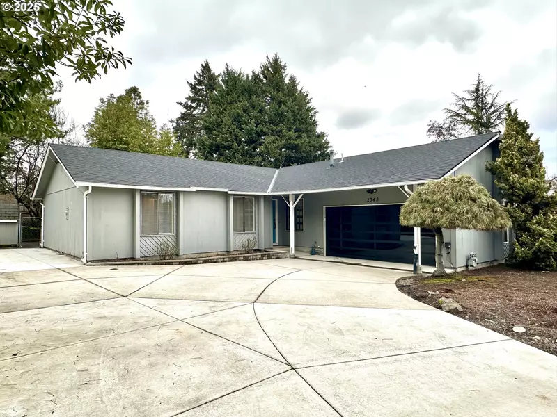 2345 CENTURY LN, West Linn, OR 97068