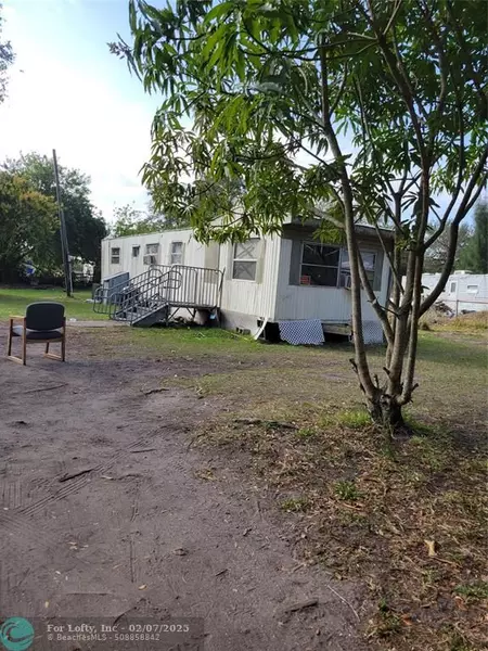 35 Palm Circle, Other City - In The State Of Florida, FL 33825