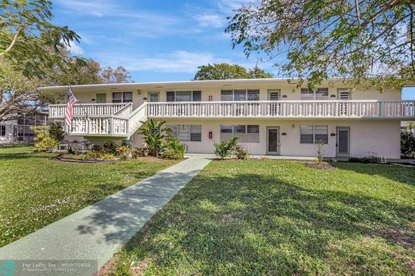 Deerfield Beach, FL 33442,155 Farnham G  #155