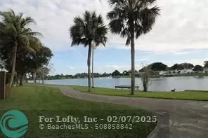 Pembroke Pines, FL 33026,10321 Orange Ct