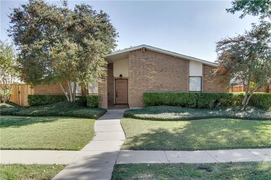 435 Woodhurst Drive, Coppell, TX 75019