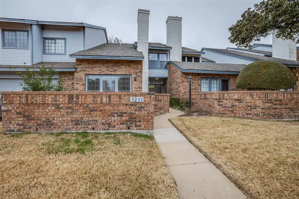 Plano, TX 75075,3233 Devonshire Drive