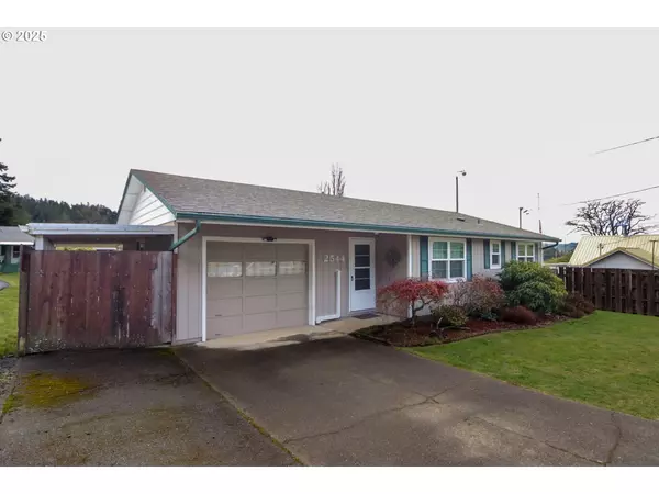 Myrtle Point, OR 97458,2544 MAPLE ST