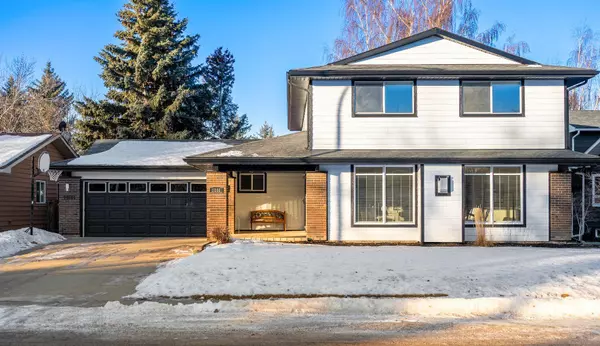 1108 Lake Placid DR SE, Calgary, AB T2W 2T7