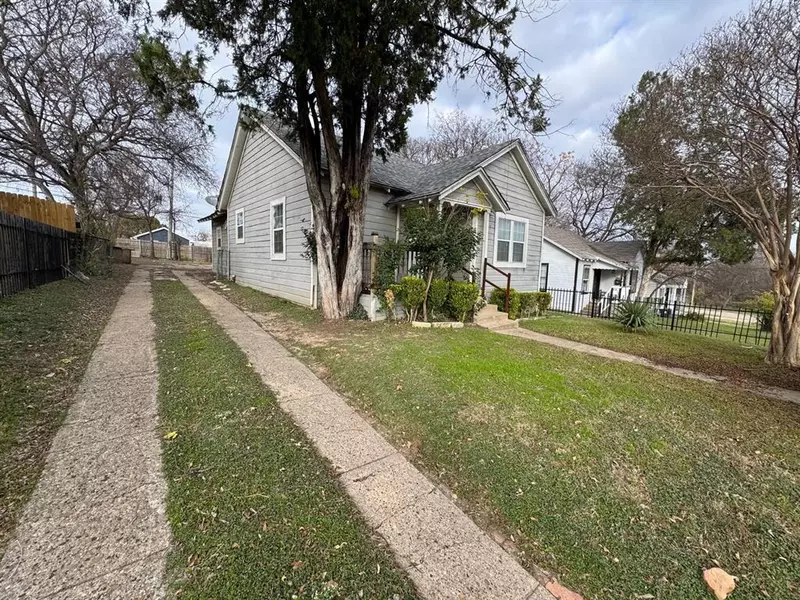 1523 Padgitt Avenue, Dallas, TX 75203