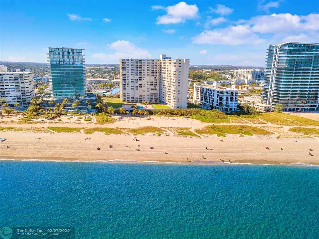 Pompano Beach, FL 33062,750 N Ocean Blvd  #2009