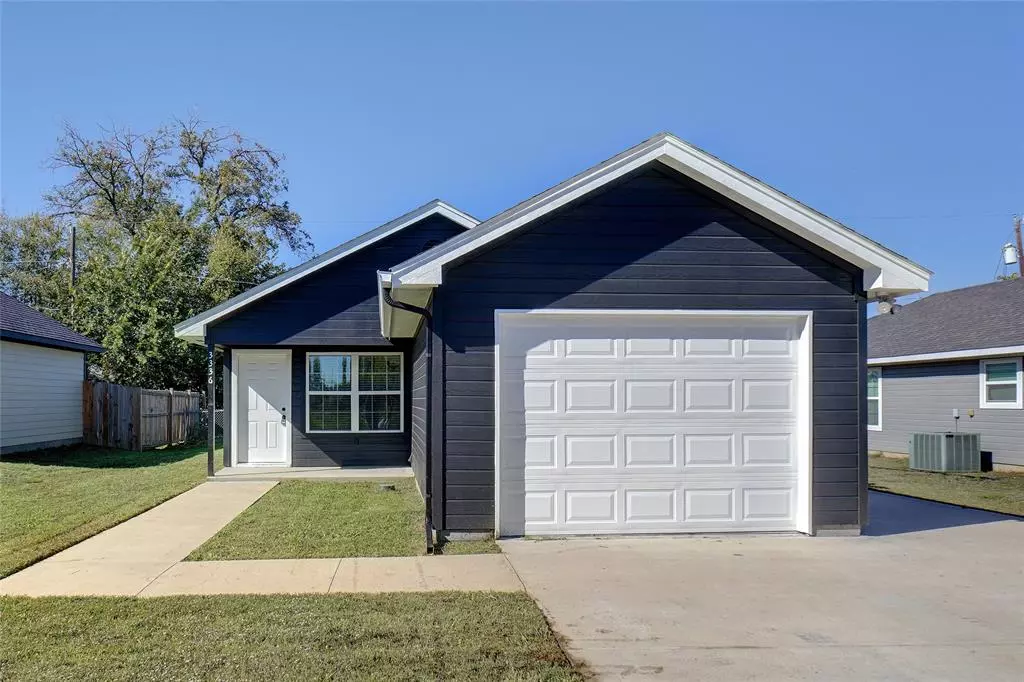 Fort Worth, TX 76110,3336 Willing Avenue