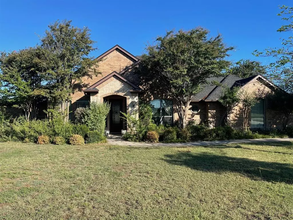 Azle, TX 76020,125 Rattling Antler Court