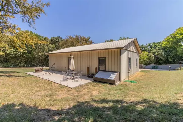 Gordonville, TX 76245,136 Whitaker Circle