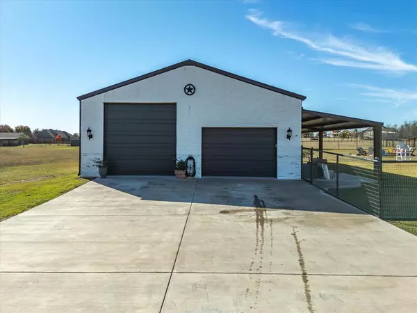 Azle, TX 76020,156 Rattling Antler Court