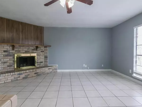 Mesquite, TX 75150,211 Bluffview Drive