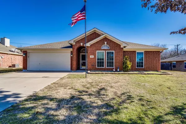 506 Westmeadow Drive, Cleburne, TX 76033