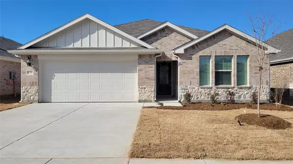 310 Sugarlands Drive, Greenville, TX 75402