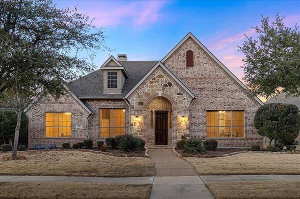 616 Duke Saxony Drive, Lewisville, TX 75056