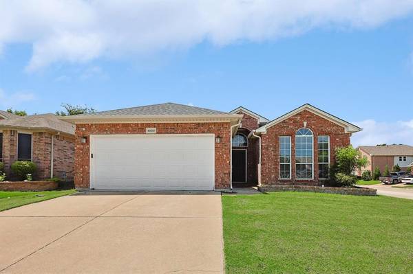 4800 Valley Springs Trail, Fort Worth, TX 76244