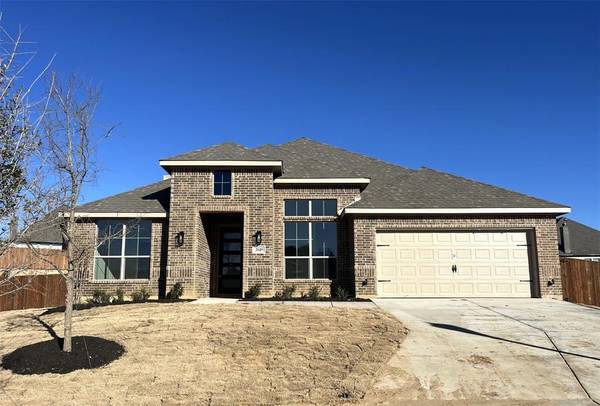 3149 Blue Hill, Burleson, TX 76028