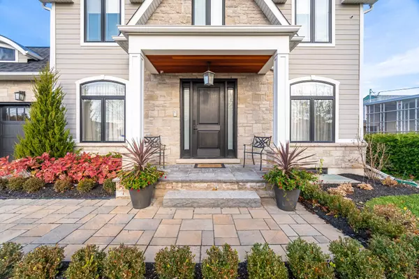 Oakville, ON L6K 2S9,339 Morden RD