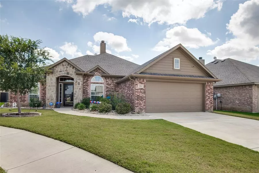 126 Harley Meadows Circle, Venus, TX 76084