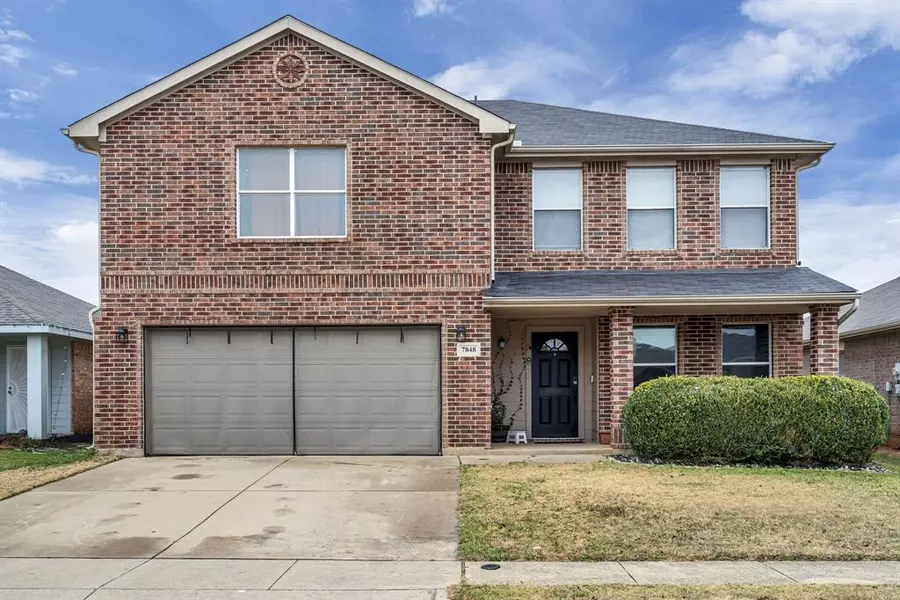 7848 Whitney Lane, Fort Worth, TX 76112