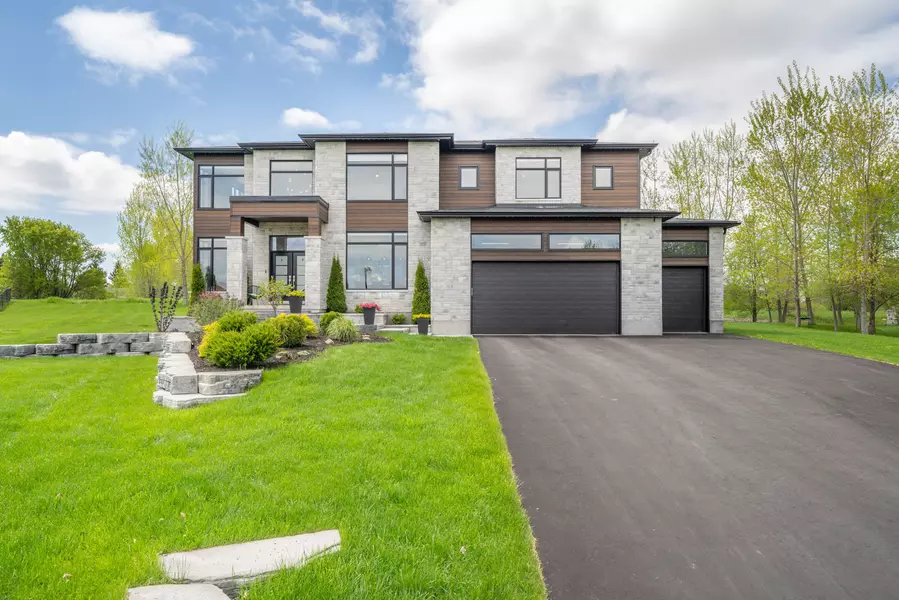 536 LEIMERK CT, Manotick - Kars - Rideau Twp And Area, ON K4M 0B2