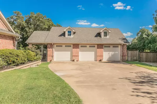 Alvarado, TX 76009,7504 Woodland Drive