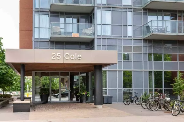 25 Cole ST #719, Toronto C08, ON M5A 4M3