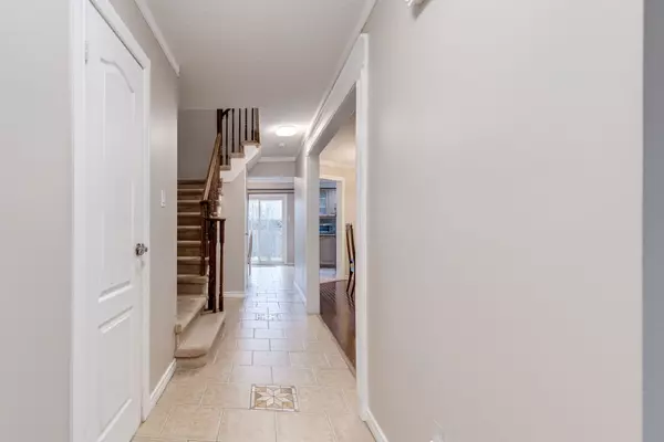 Toronto E11, ON M1B 4R2,9 Lady Bower CRES