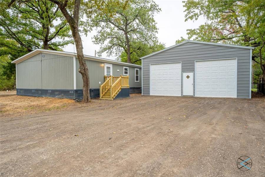 200 Pecos Drive, Mabank, TX 75156