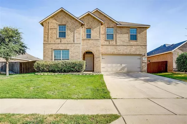 428 Foxcraft Drive, Fort Worth, TX 76131